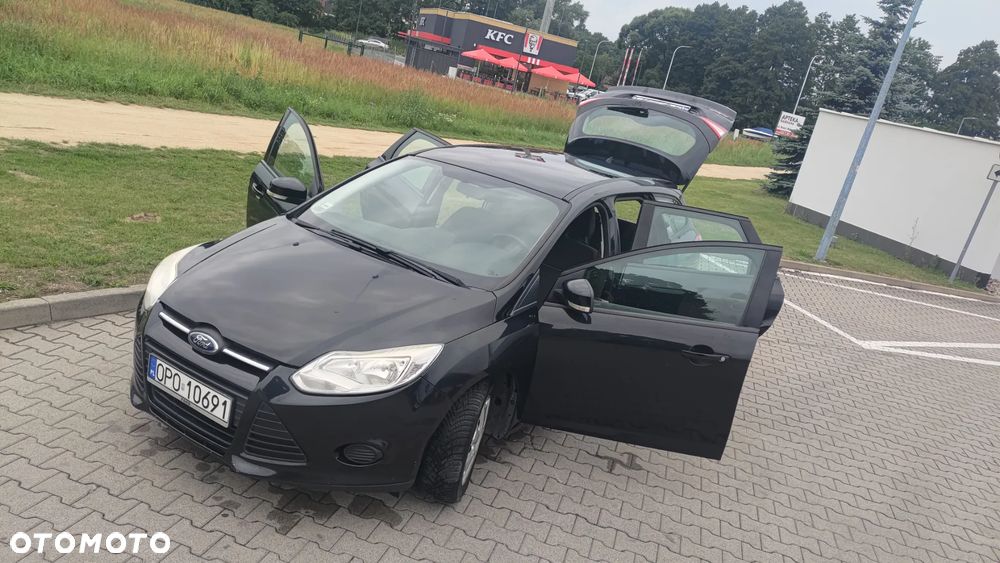 Ford Focus 1.6 Edition - 9