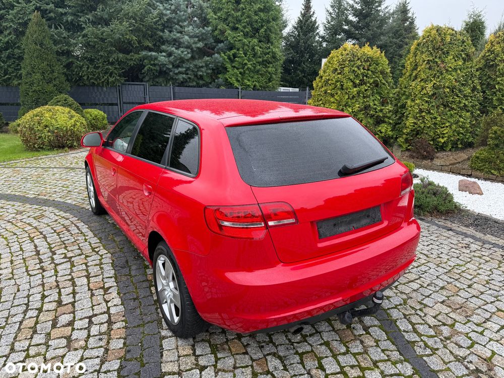 Audi A3 Sportback 1.6 Attraction - 10