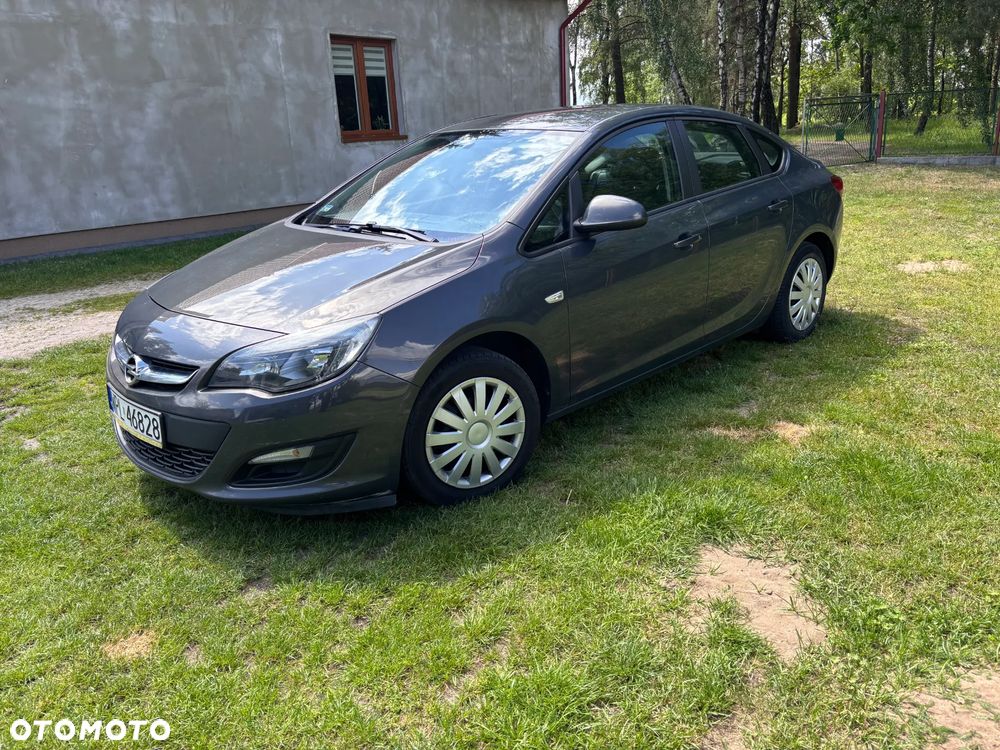 Opel Astra - 2