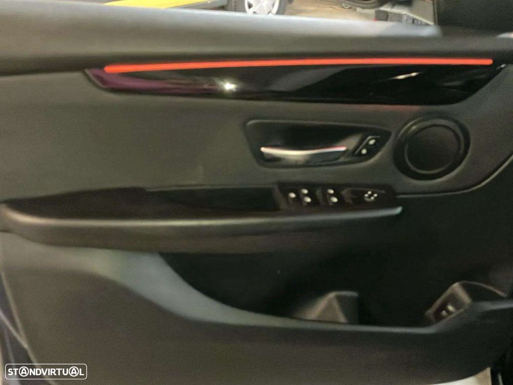 BMW 216 Active Tourer - 21