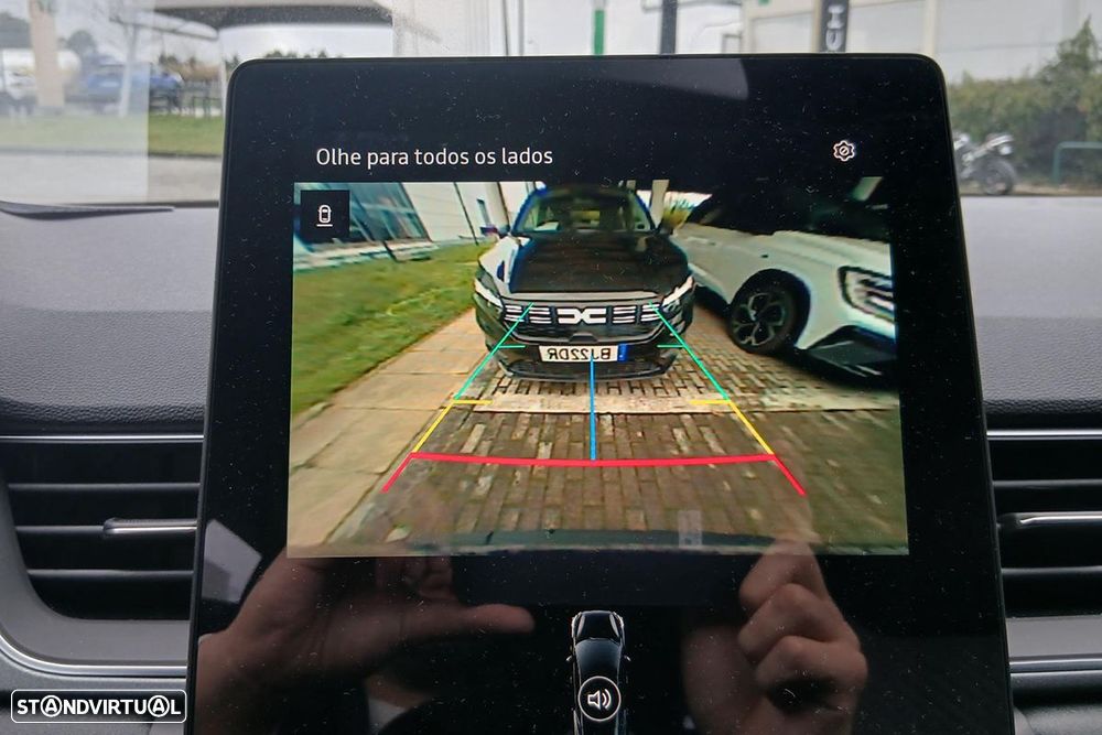 Renault Captur 1.0 TCe Techno Bi-Fuel - 8