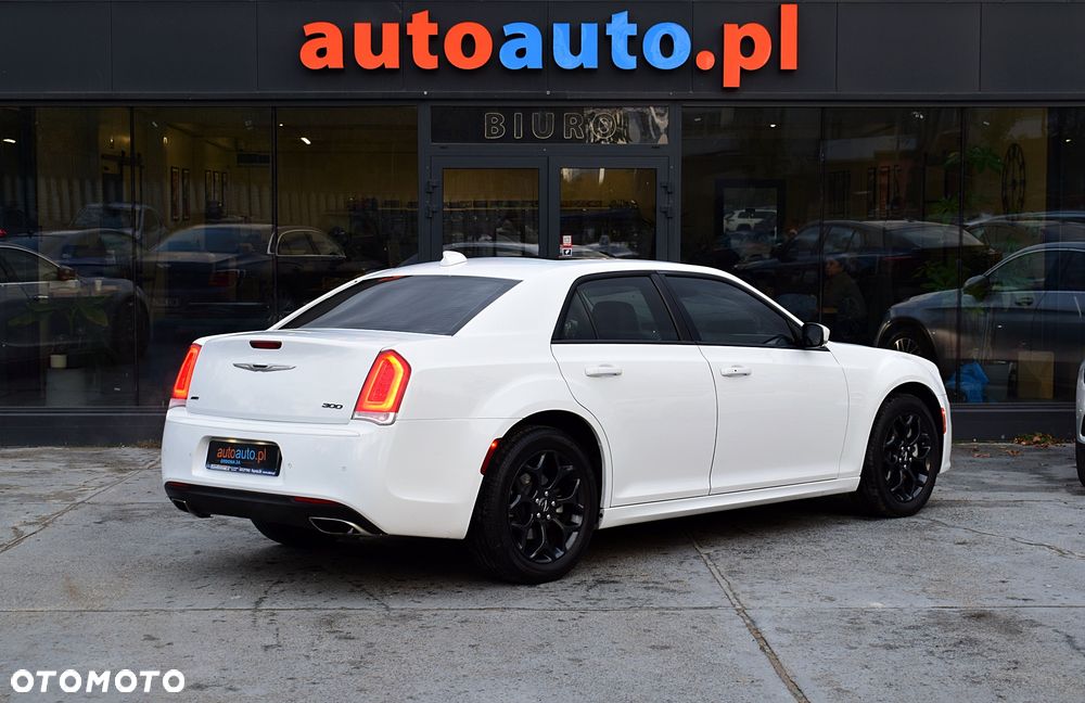 Chrysler 300 - 19