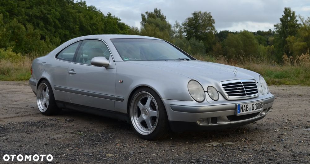 Mercedes-Benz CLK - 1