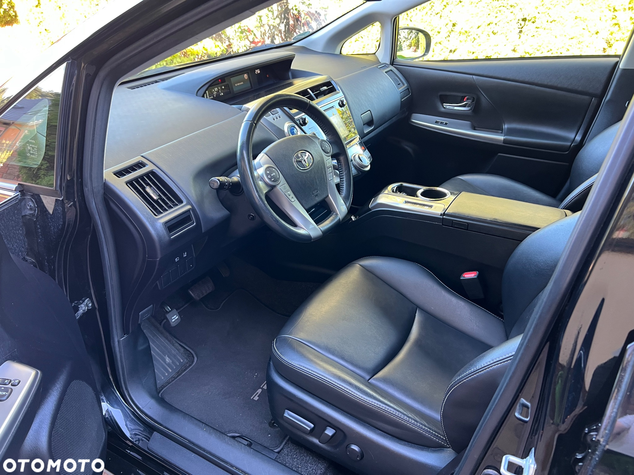 Toyota Prius+ (Hybrid) Comfort - 15