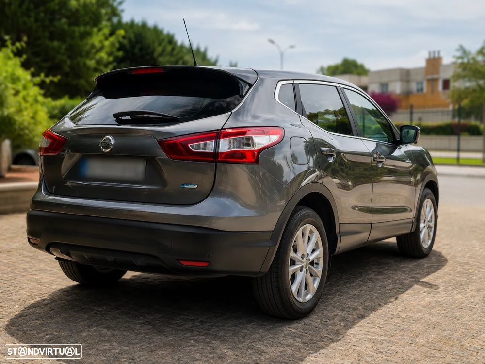 Nissan Qashqai 1.5 dCi Acenta - 4