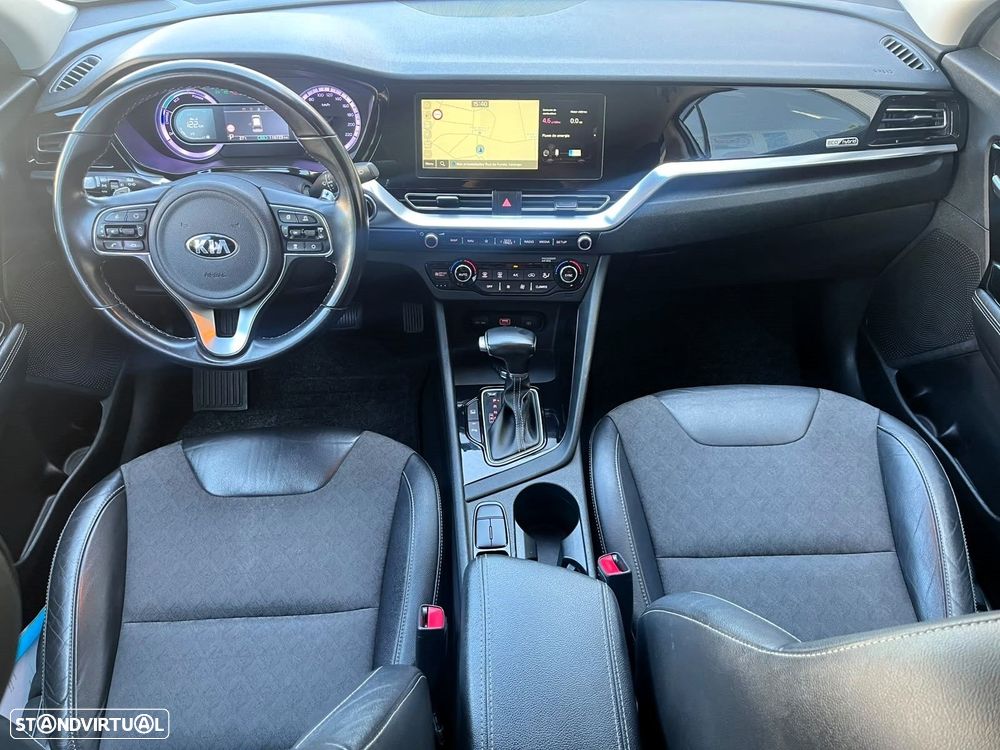 Kia Niro - 40