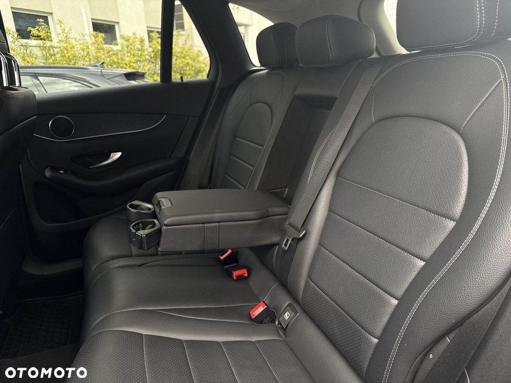 Mercedes-Benz GLC 200 d 4-Matic - 29