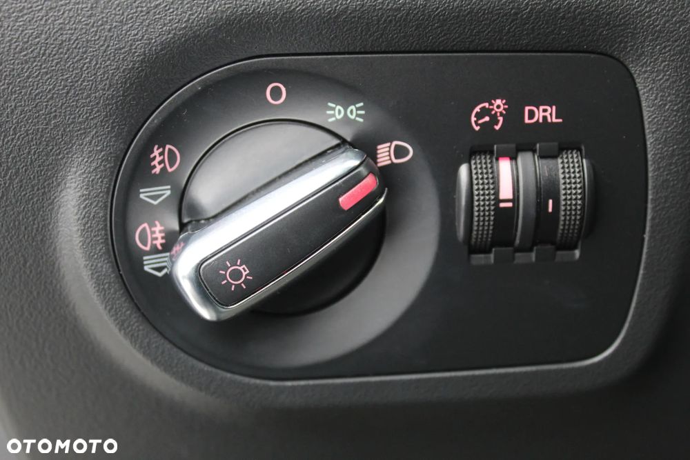 Audi TT Coupé 2.0 TFSI S tronic - 25