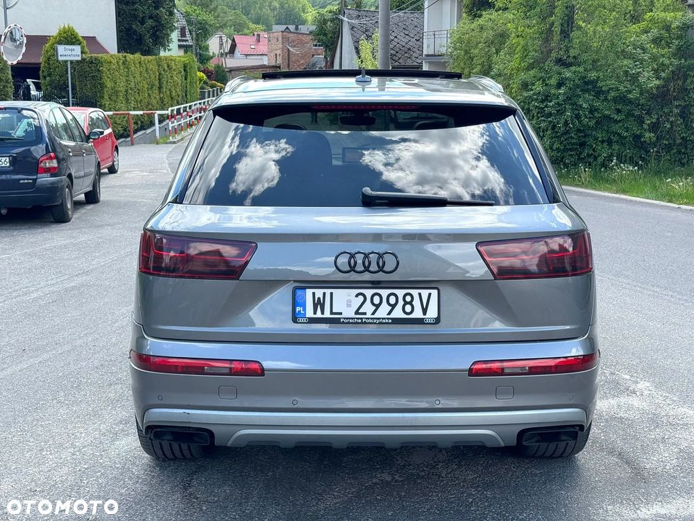 Audi Q7 - 5