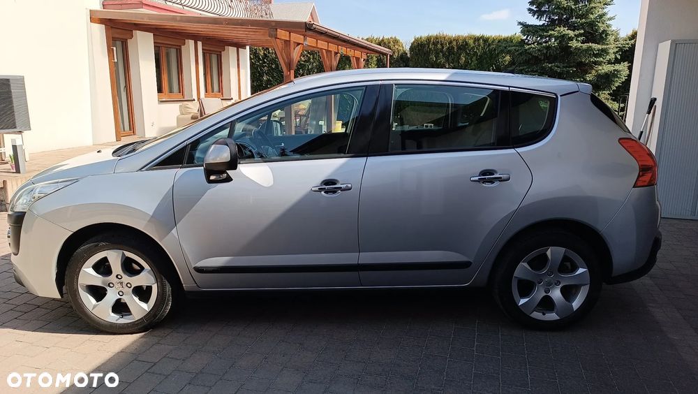 Peugeot 3008 e-HDi FAP 115 EGS6 Stop&Start Active - 12