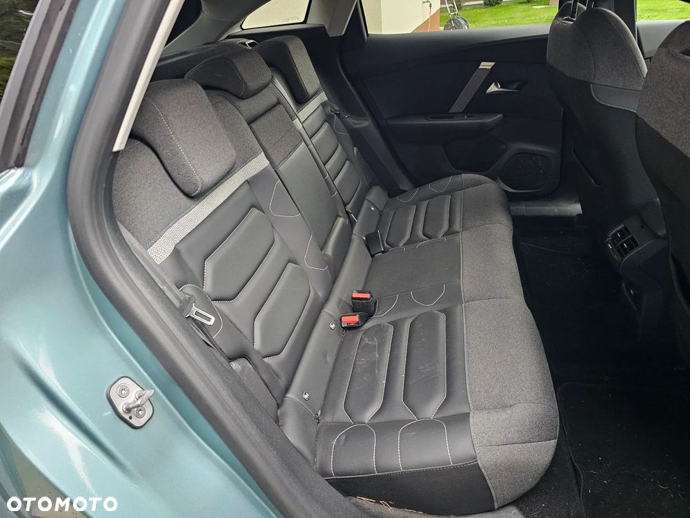 Citroën C4 PureTech 130 Stop&Start EAT8 FEEL PACK - 16
