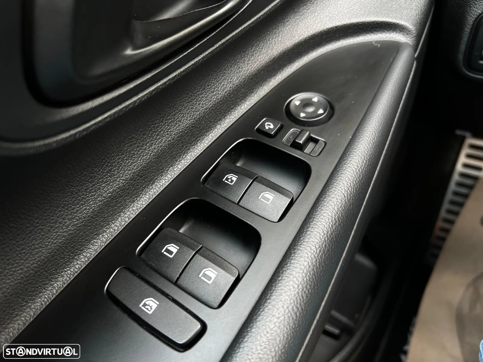 Hyundai Bayon 1.0 T-GDI Premium - 39