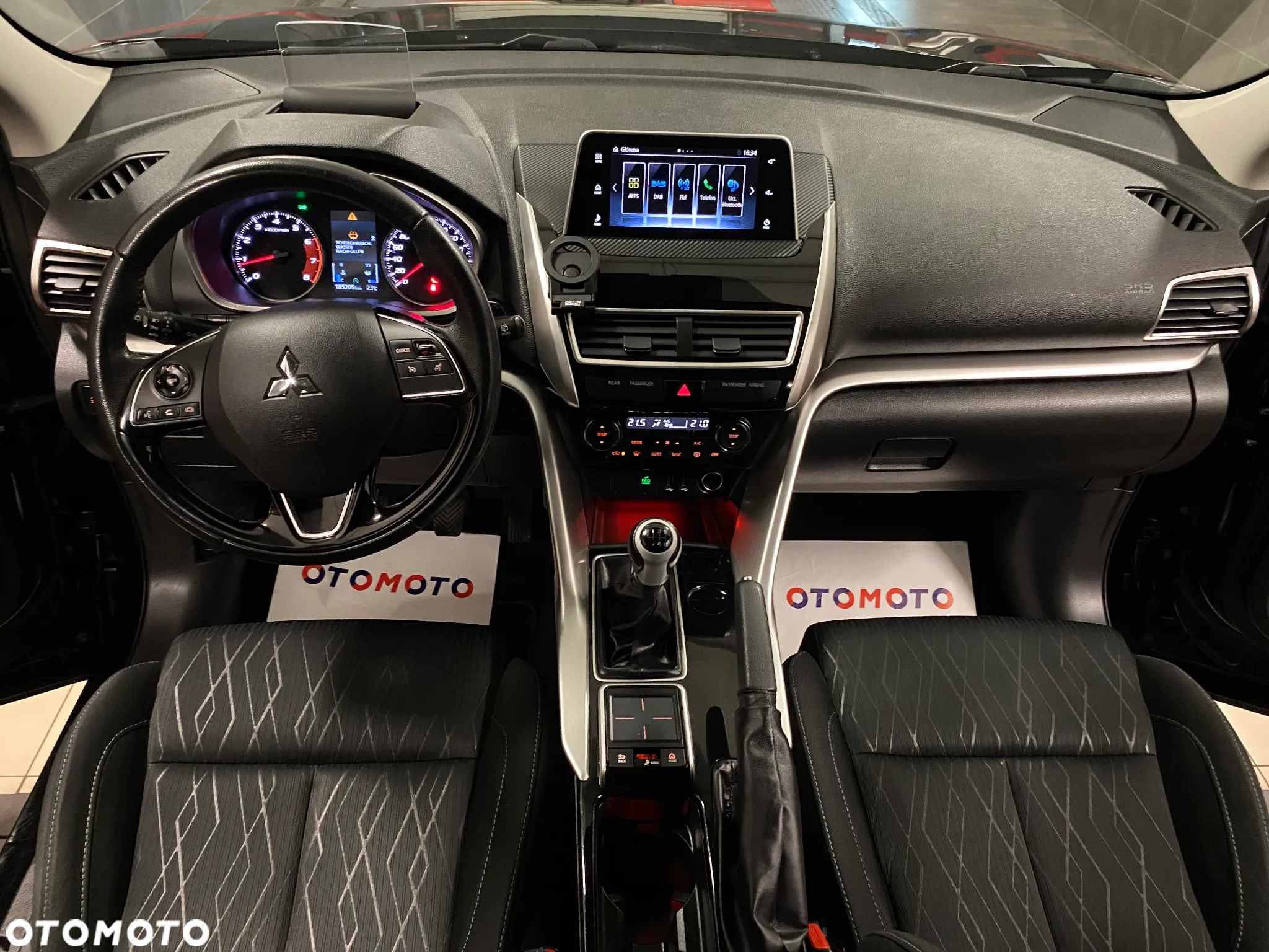 Mitsubishi Eclipse Cross 1.5 T Intense - 12