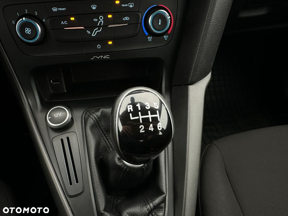 Ford Focus - 22