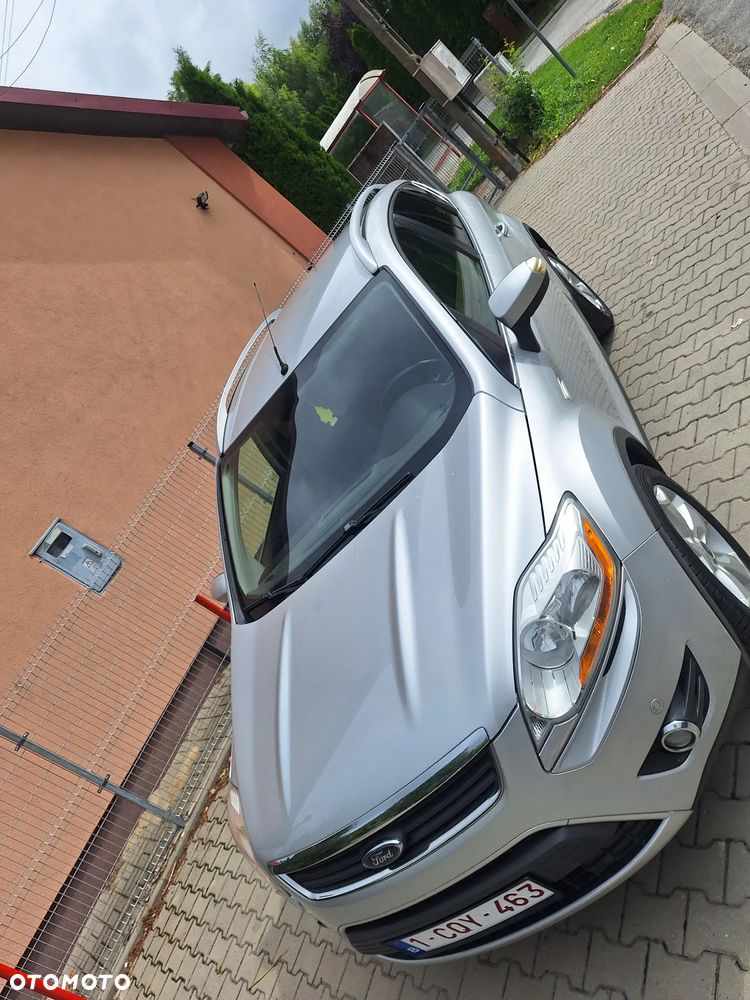 Ford Kuga - 18