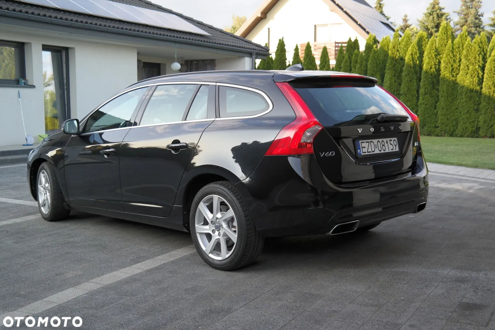 Volvo V60 D4 Drive-E R-Design Momentum - 6