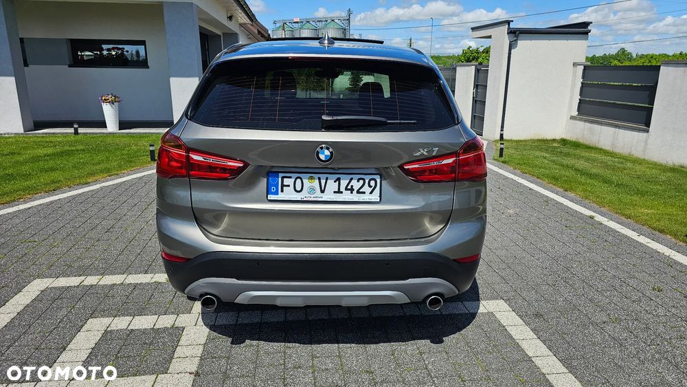 BMW X1 xDrive20d xLine - 5