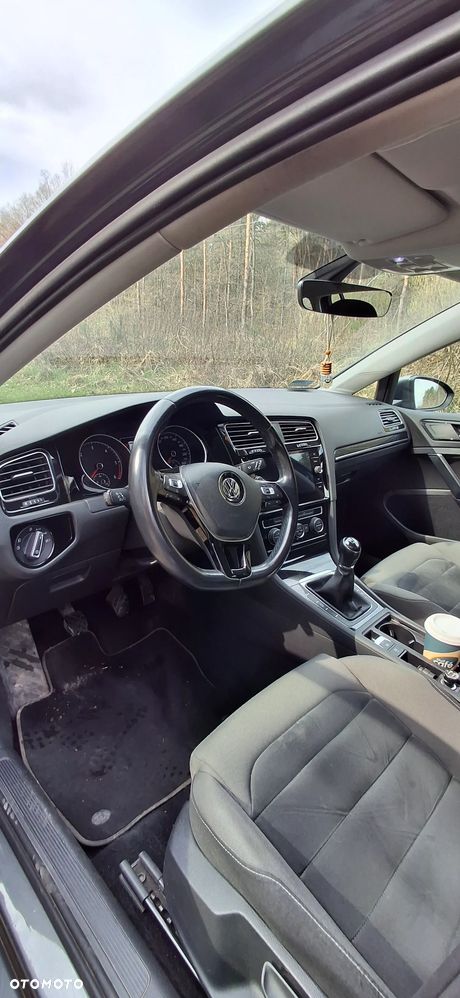 Volkswagen Golf 1.6 TDI BMT Comfortline - 10