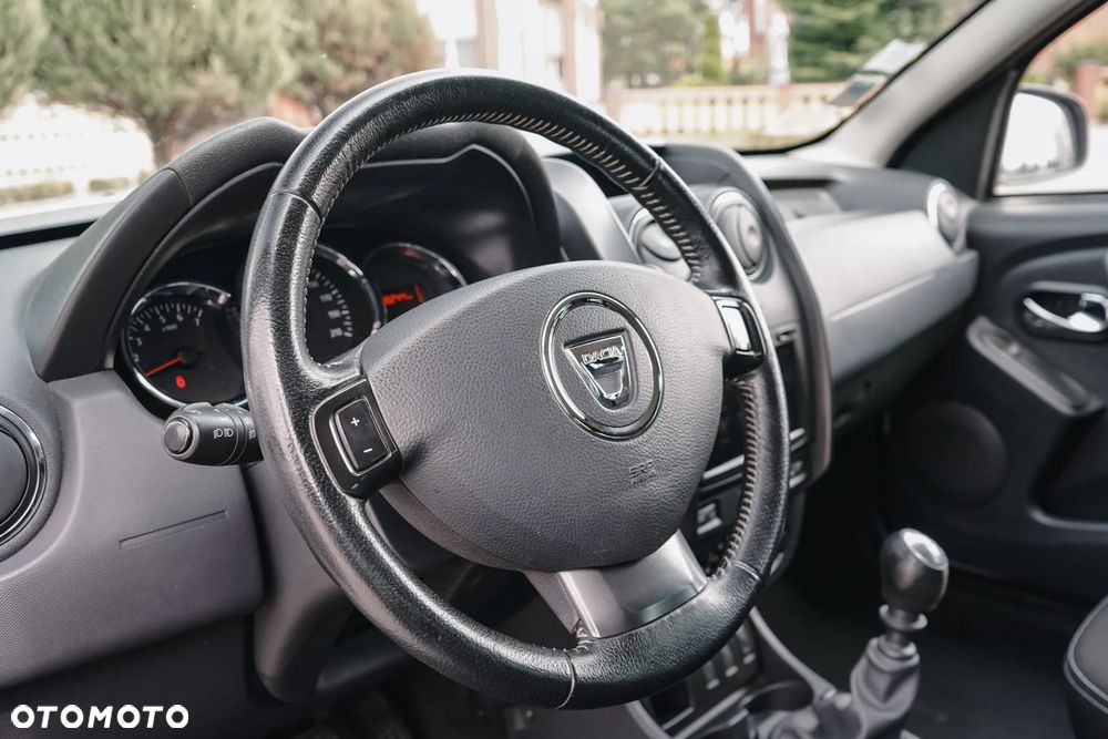 Dacia Duster 1.2 TCe Prestige S&S EU6 - 29