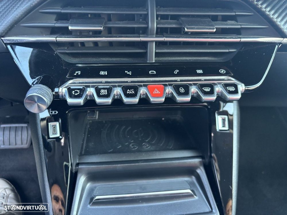 Peugeot e-2008 50 kWh Allure Pack - 13