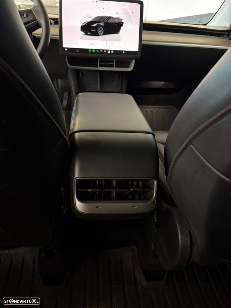Tesla Model Y Tração Traseira - 13