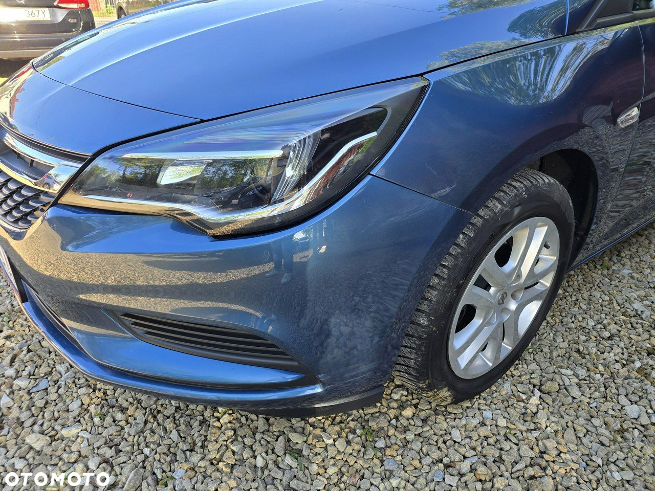 Opel Astra 1.4 Turbo Dynamic - 29