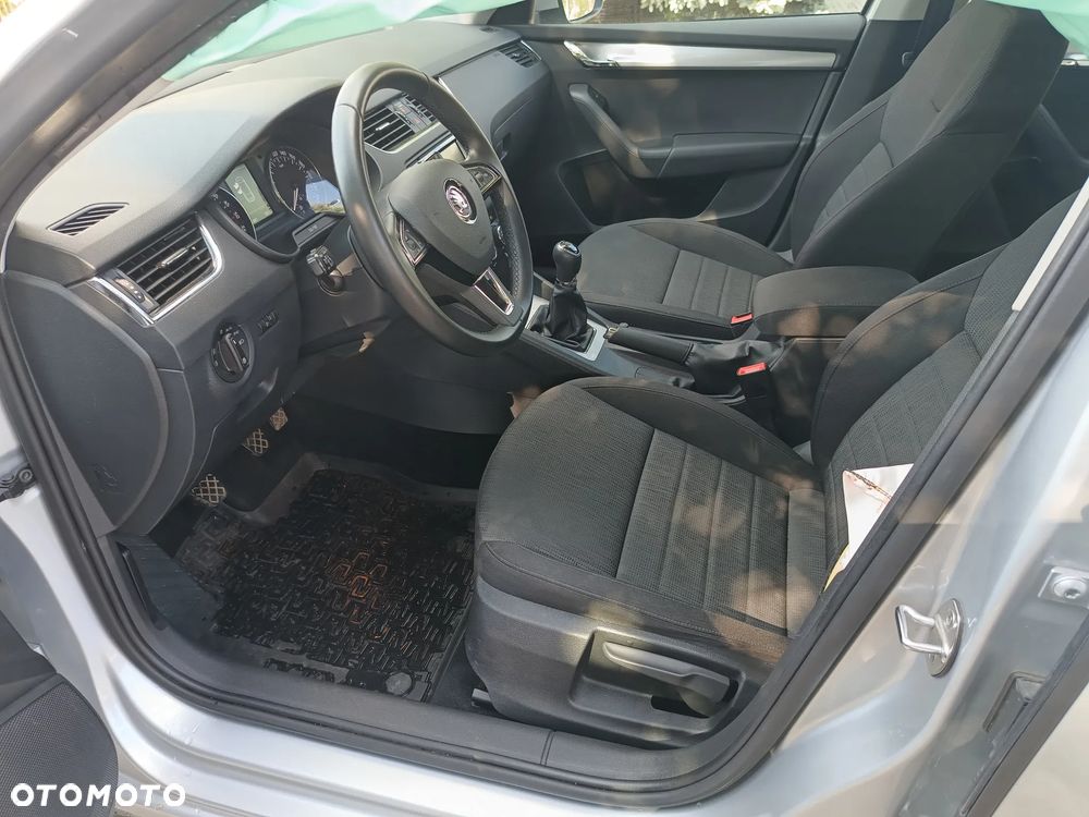 Skoda Octavia 1.6 TDI Active EU6 - 17