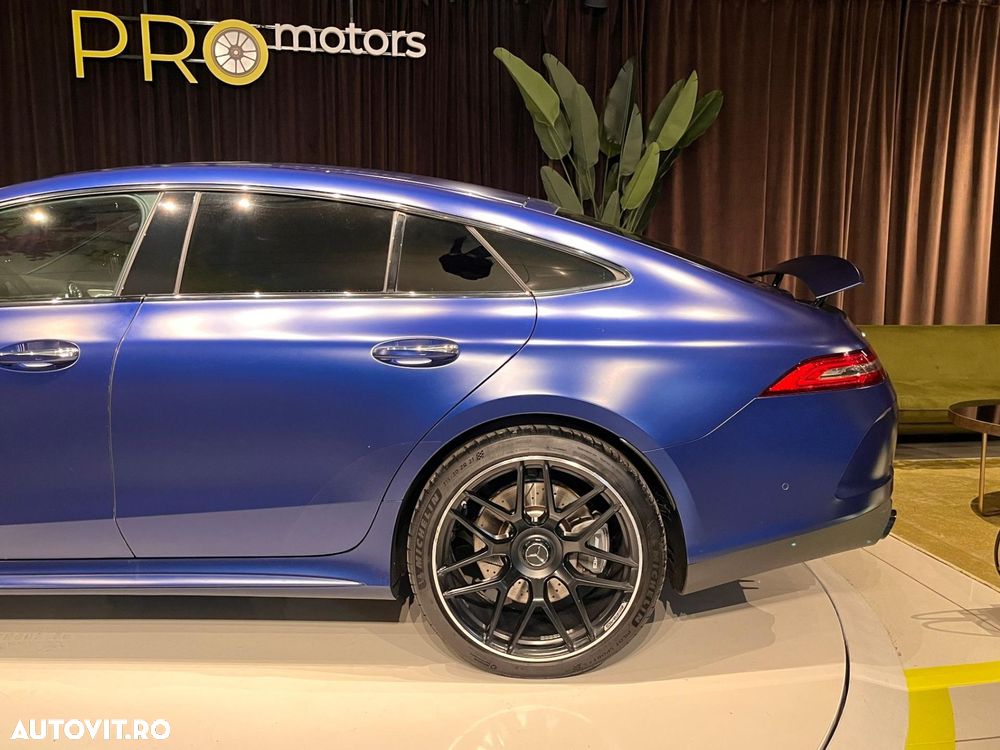 Mercedes-Benz AMG GT - 14