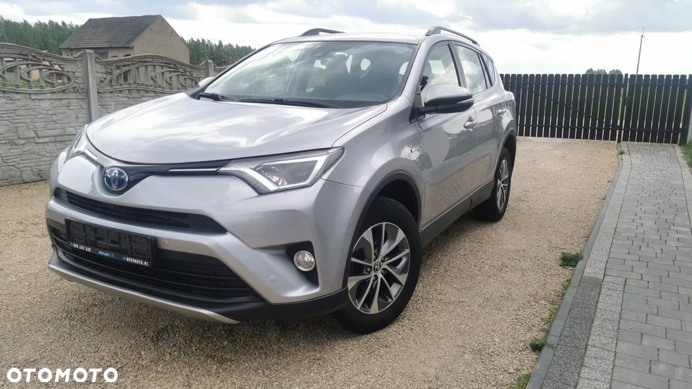 Toyota RAV4 Hybrid Premium 4x2 - 7