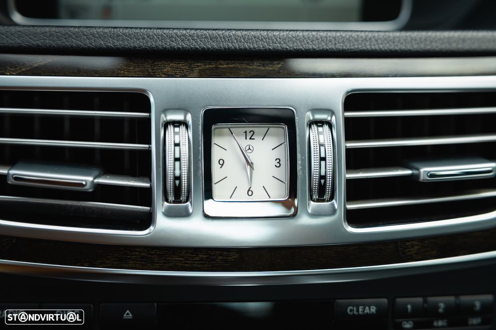 Mercedes-Benz E 300 BLUETEC Hybrid Avantgarde 107g - 37