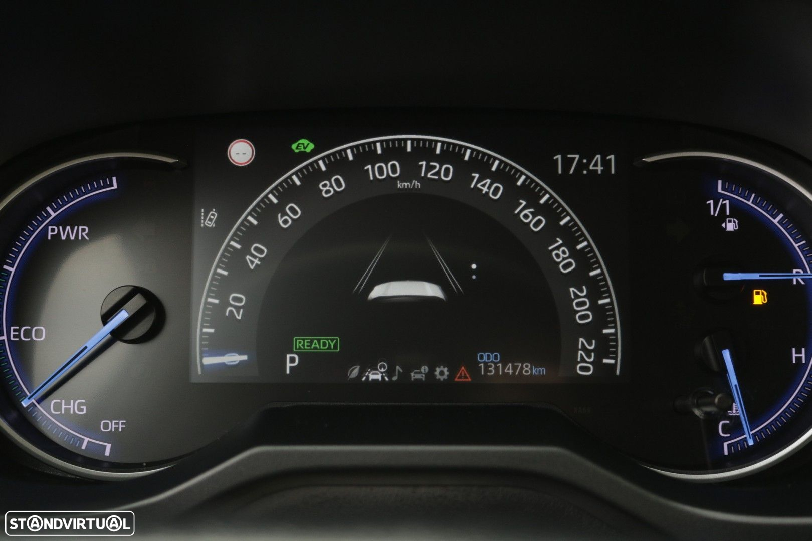 Toyota RAV4 2.5 HDF Comfort - 44
