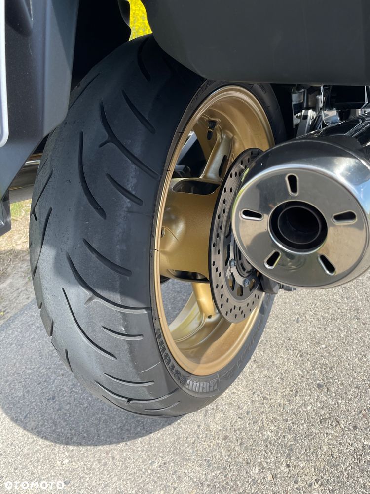 Yamaha FJR - 12