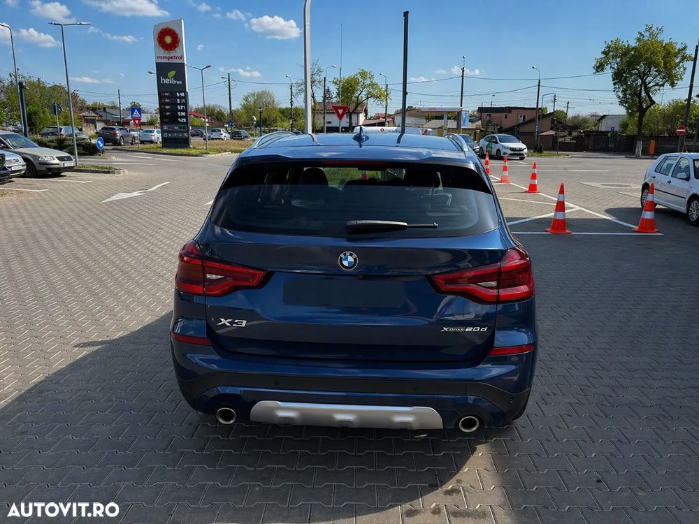 BMW X3 xDrive20d AT xLine - 7