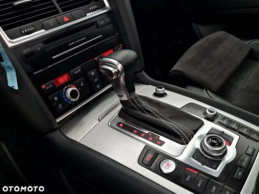 Audi Q7 3.0 TDI DPF clean quattro tiptronic - 32