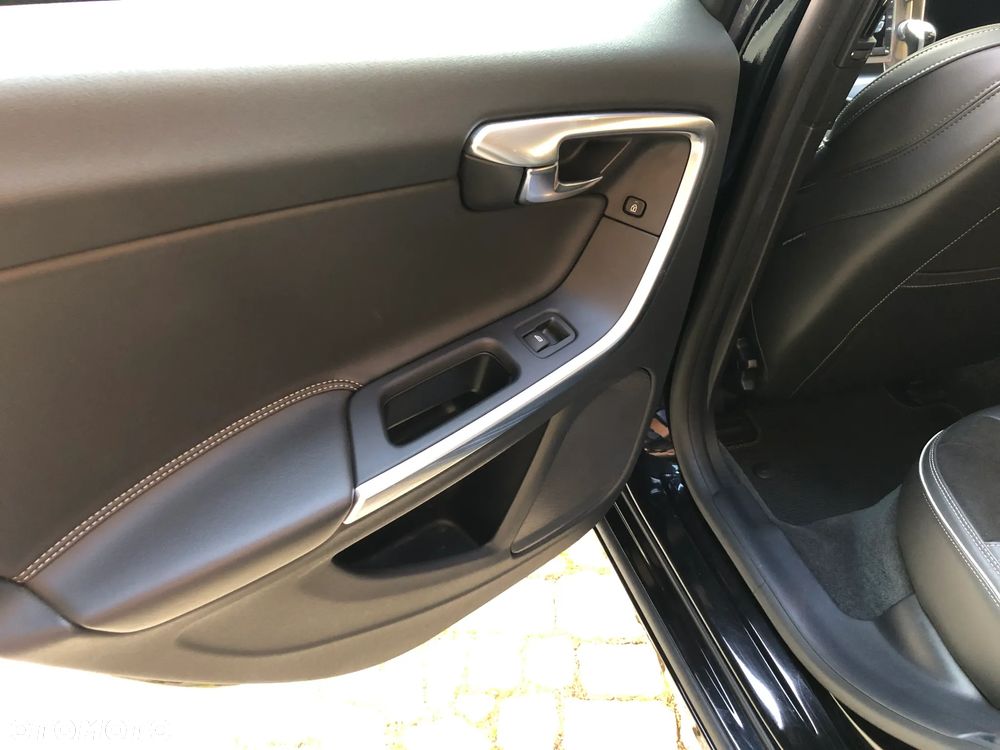 Volvo V60 D4 RDesign - 24