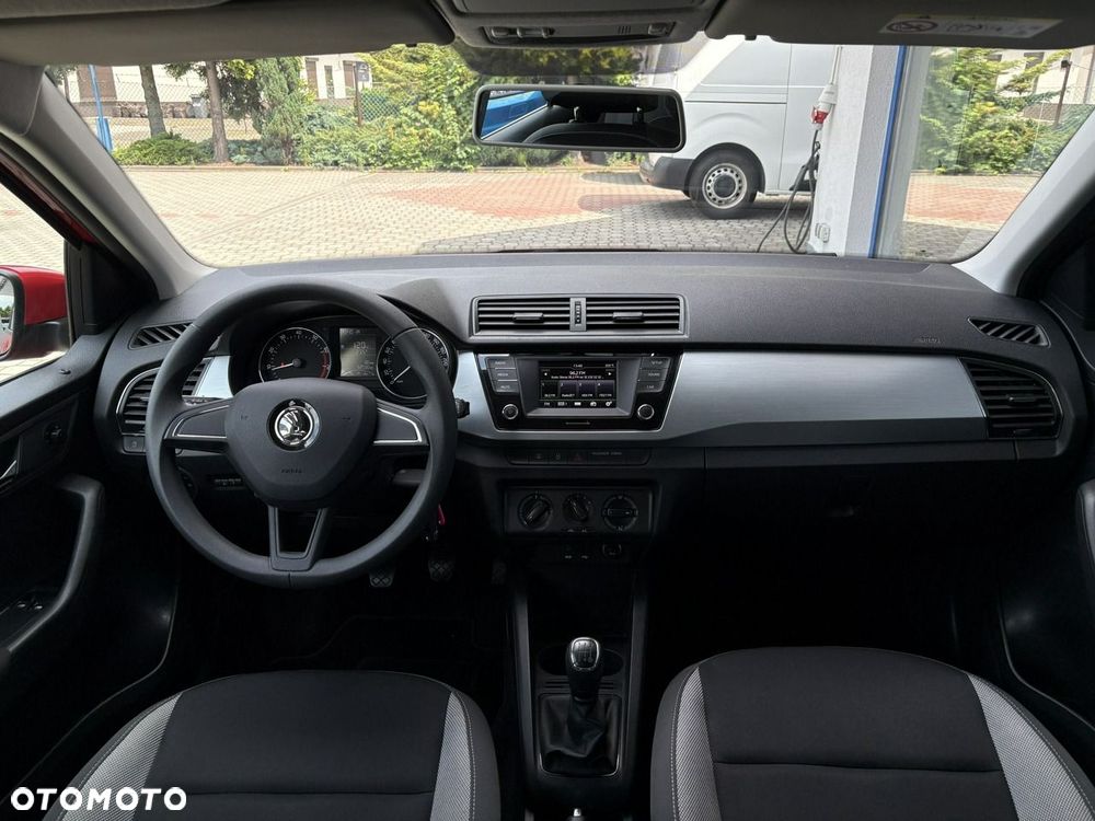 Skoda Fabia - 12