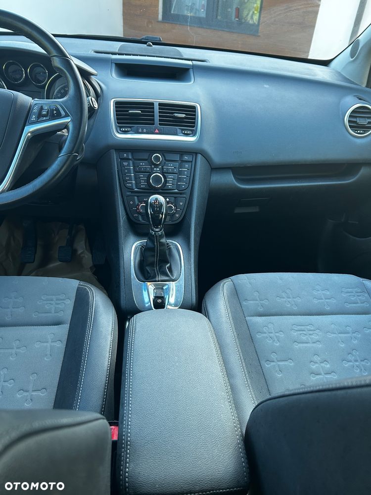 Opel Meriva - 13