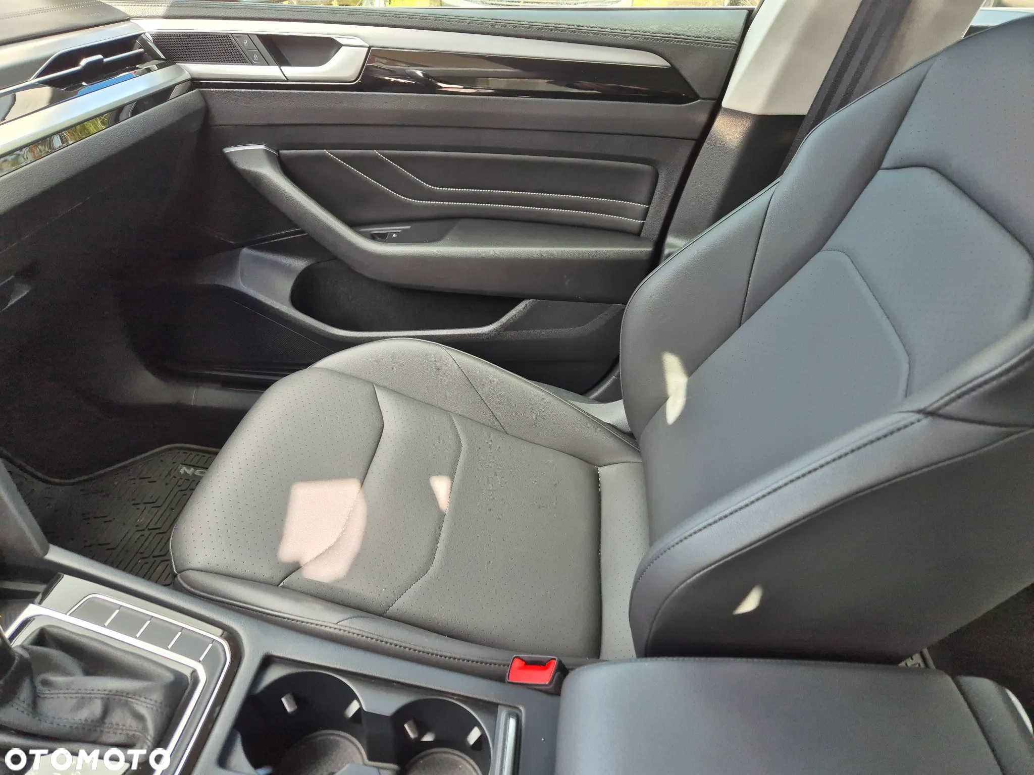 Volkswagen Arteon - 17