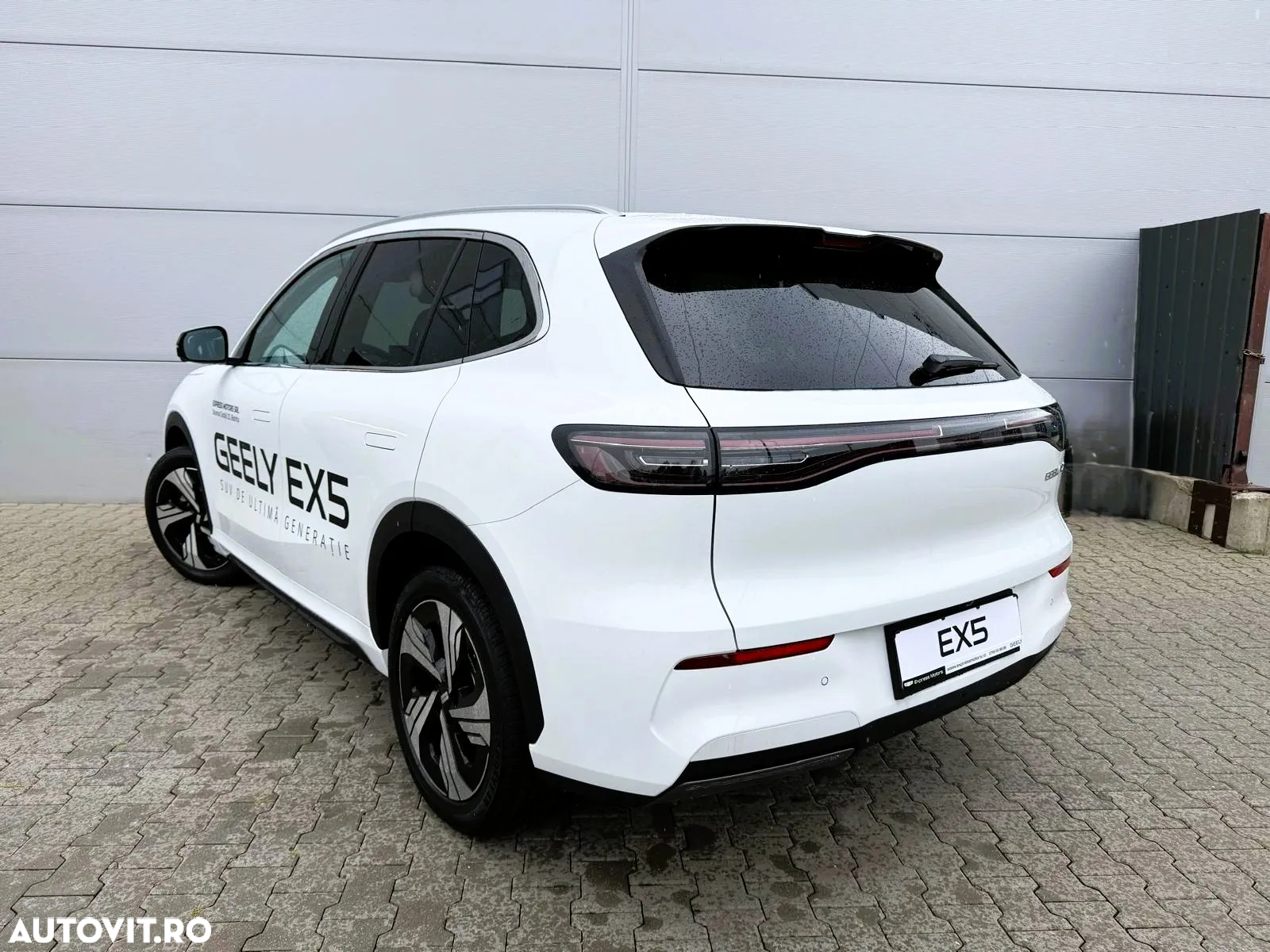 Geely Ex5 - 4