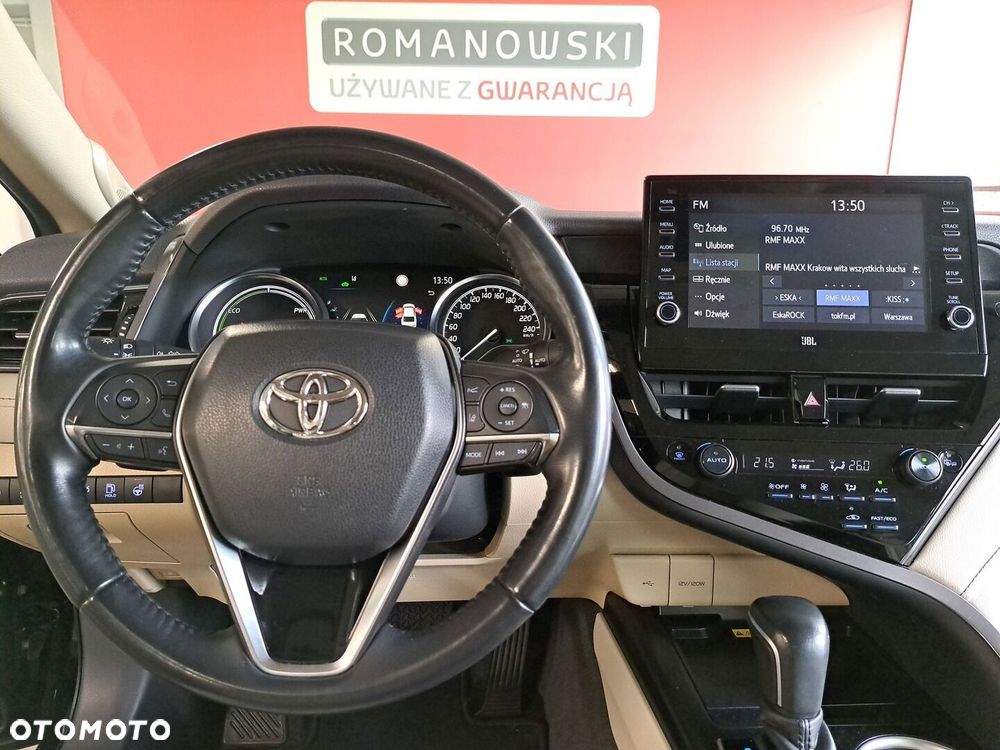 Toyota Camry 2.5 Hybrid Executive CVT - 20