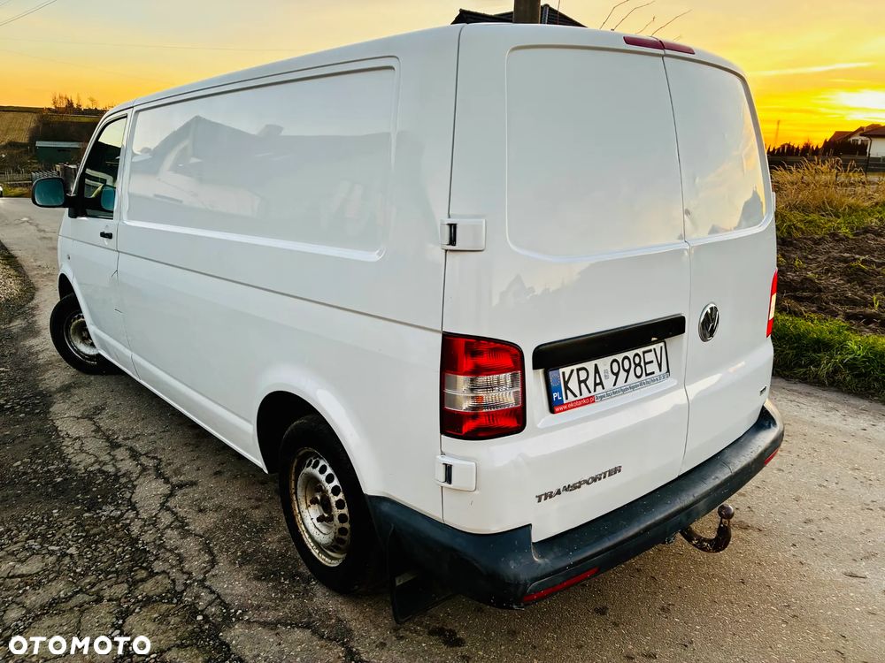 Volkswagen Transporter - 4