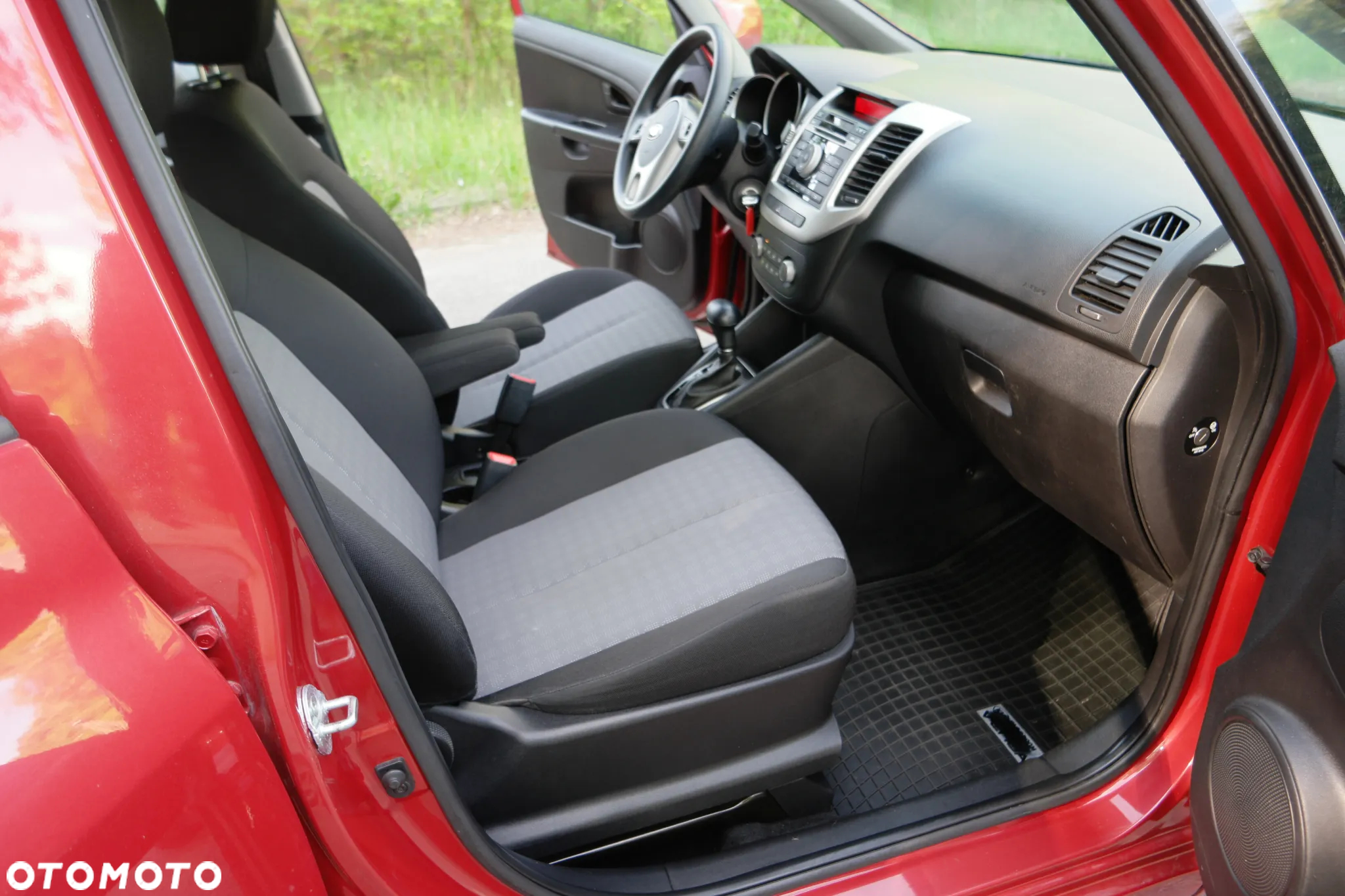Kia Venga - 21