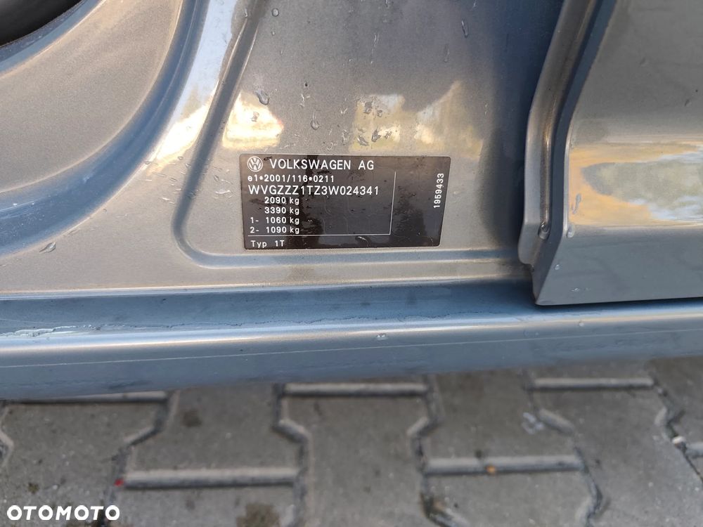 Volkswagen Touran - 21