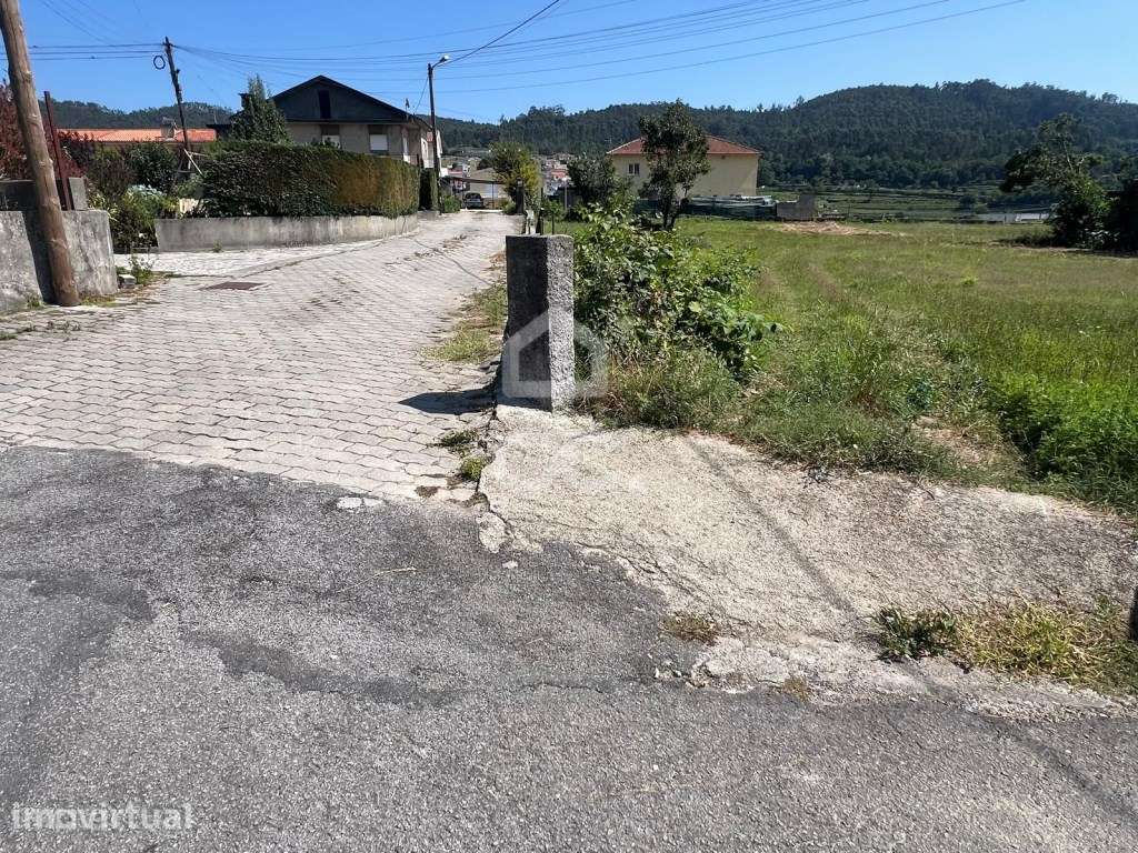 Terreno para construção com 5.076m2 em Telhado - Grande imagem: 2/21