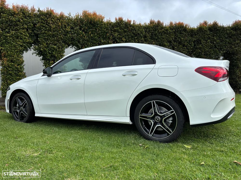 Mercedes-Benz A 250 e AMG Line - 10
