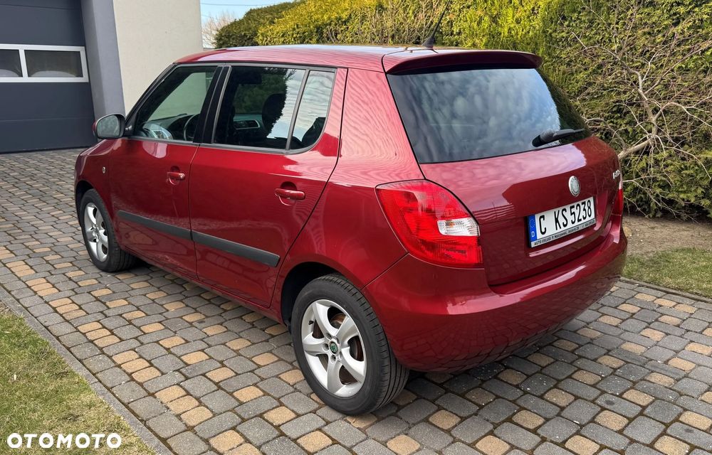 Skoda Fabia 1.2 HTP Elegance - 4