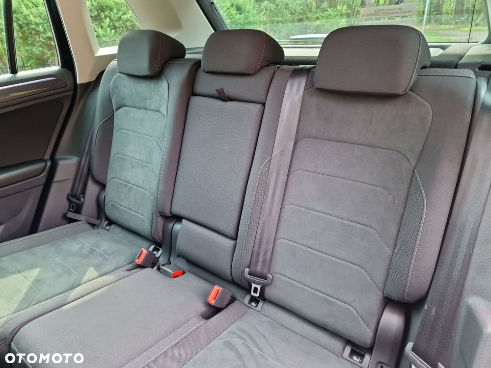 Volkswagen Tiguan 2.0 TDI Elegance DSG - 19