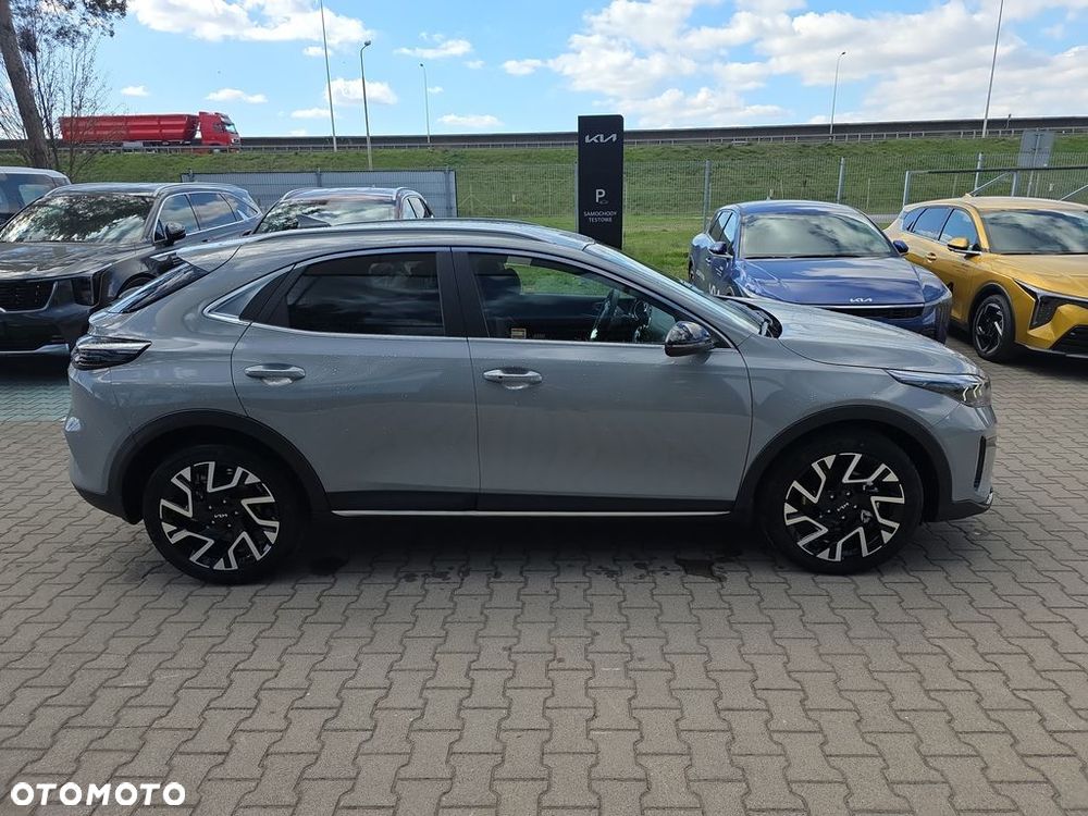 Kia XCeed 1.6 T-GDI Tribute DCT - 5
