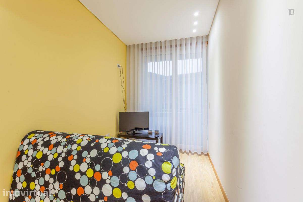 Casa com 1 quartos - localizado em Santo Ildefonso Porto - Grande imagem: 3/34