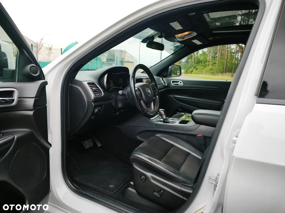 Jeep Grand Cherokee 3.6 V6 Laredo - 15